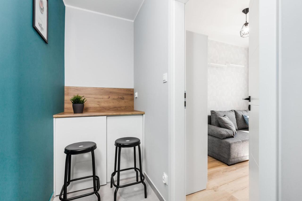 Apartament Pokoje Gdańsk Zaspa - Pilotów 20b, 800m SKM-Zaspa, odległość do morza 3km Zewnętrze zdjęcie