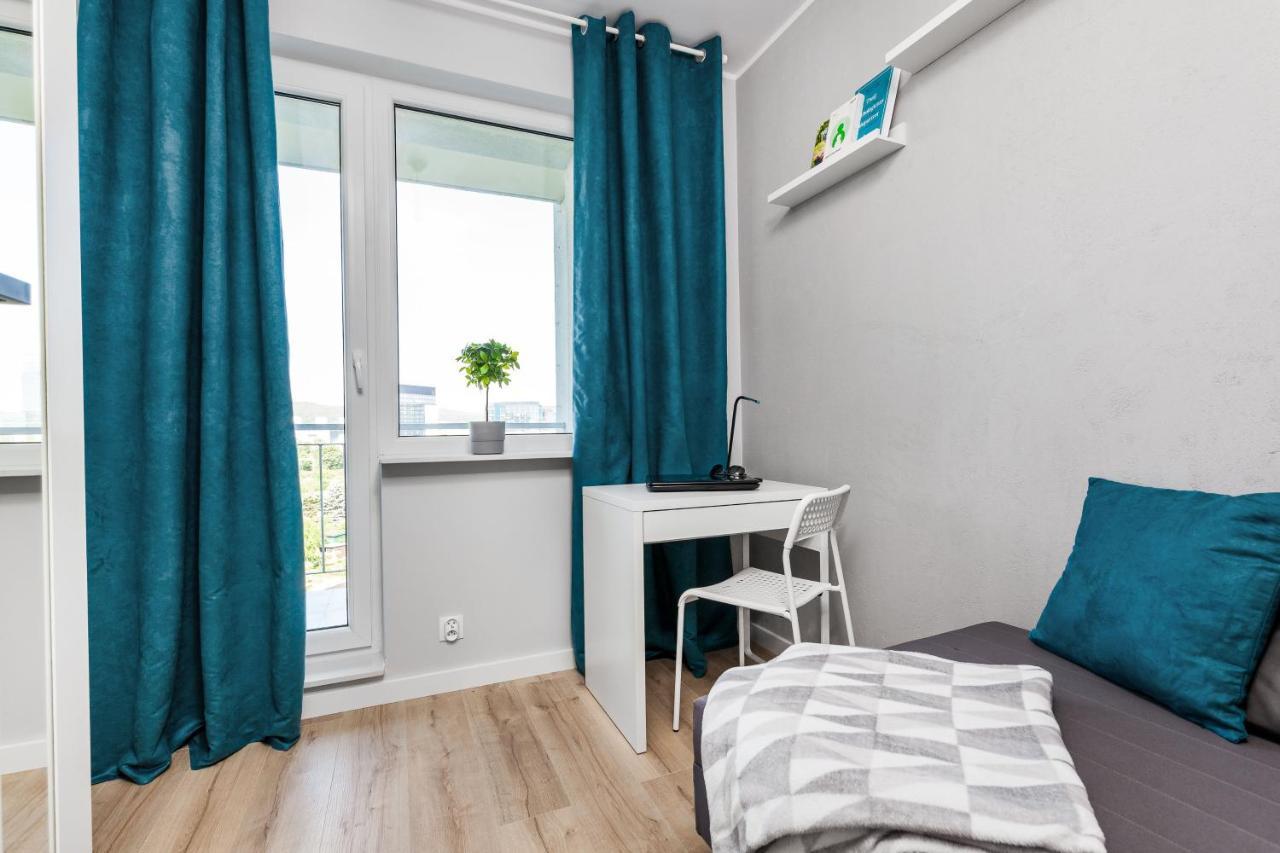 Apartament Pokoje Gdańsk Zaspa - Pilotów 20b, 800m SKM-Zaspa, odległość do morza 3km Zewnętrze zdjęcie