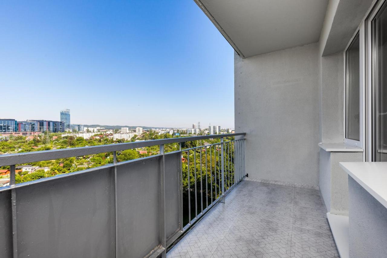 Apartament Pokoje Gdańsk Zaspa - Pilotów 20b, 800m SKM-Zaspa, odległość do morza 3km Zewnętrze zdjęcie